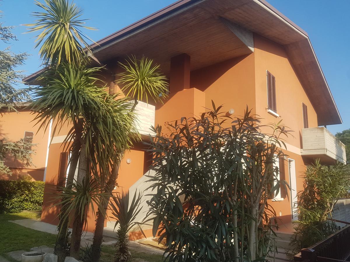 La Casa Di Rivo Hotel Desenzano del Garda Exterior photo